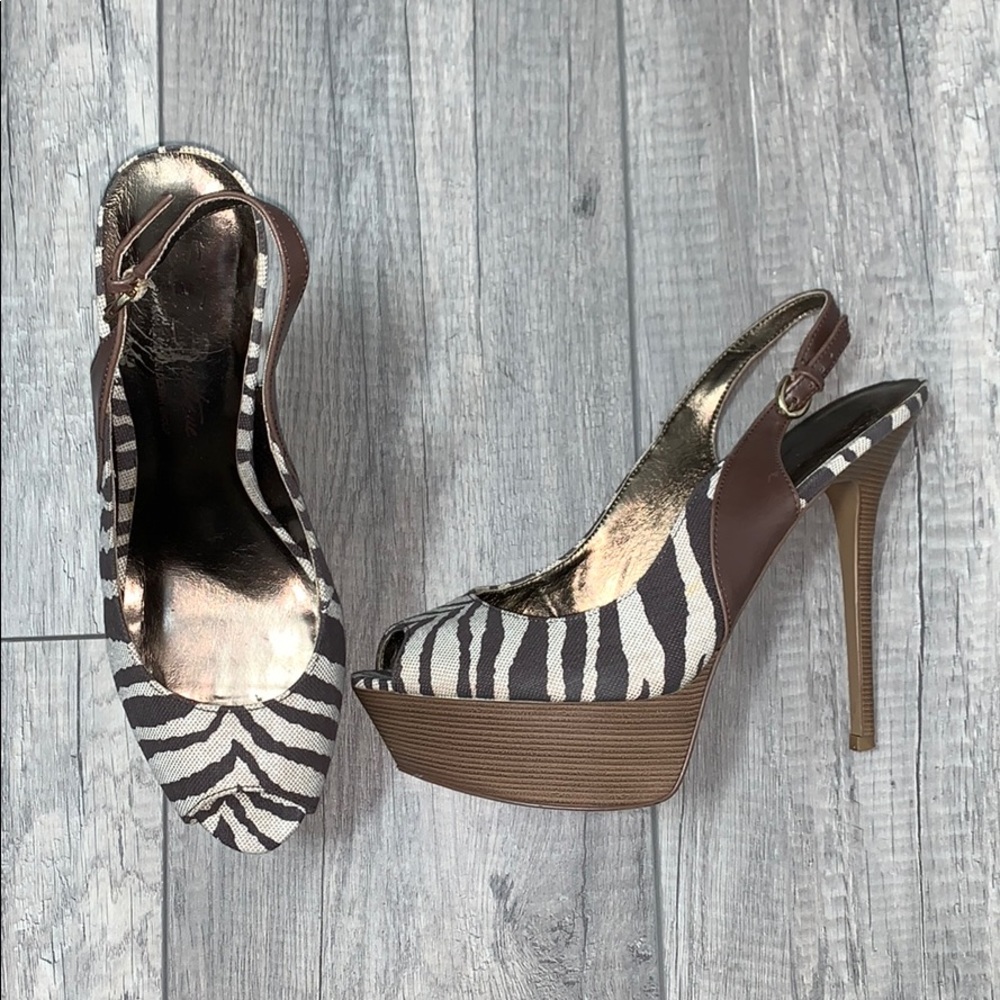 SE Boutique Nansi Zebra Stripe Peep Toe Slingbacks